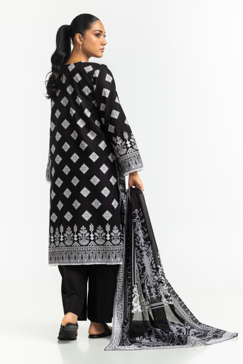 R-124 Gul Ahmed Ready to Wear 3PC Lawn Printed Suit With Embroidered IUSTKSD-551
