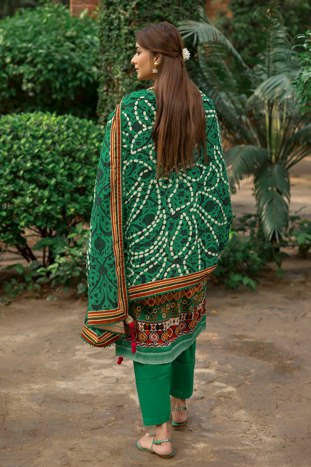 G-105 Gul Ahmed 3 Piece Unstitched Printed Khaddar Suit K-52032