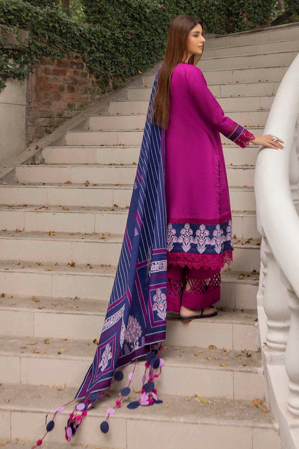 G-112 Gul Ahmed 3 Piece Unstitched Printed Khaddar Suit K-52056