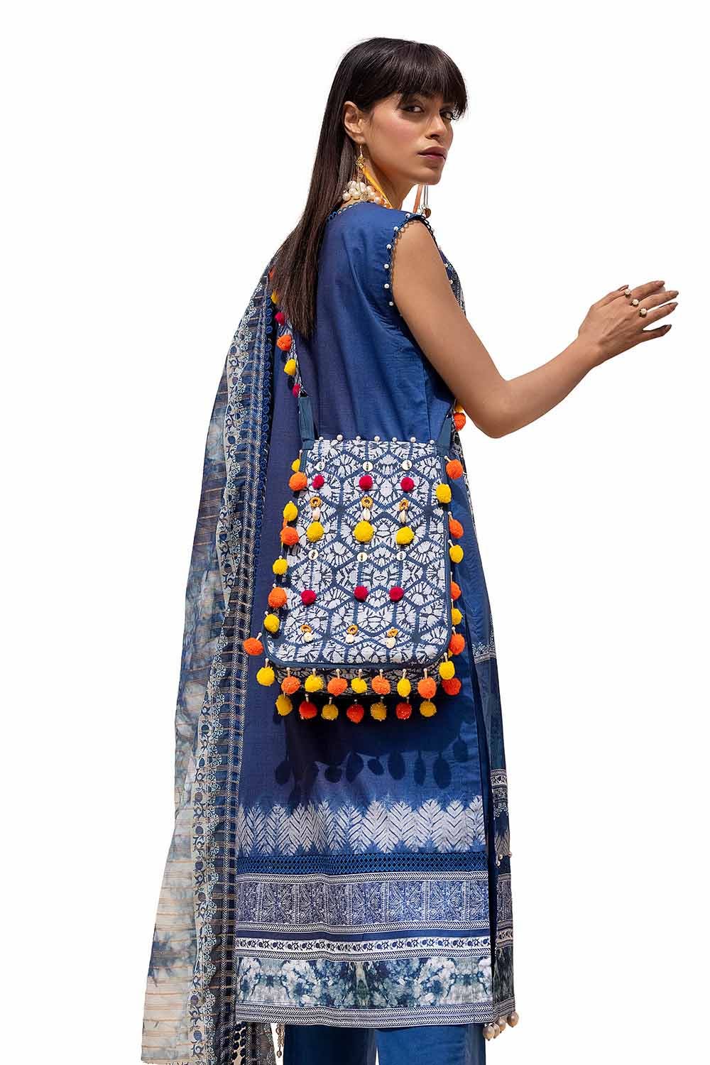 Gul Ahmed 3PC Unstitched Printed Lawn Suit with Zari Stripe Dupatta ST-42009