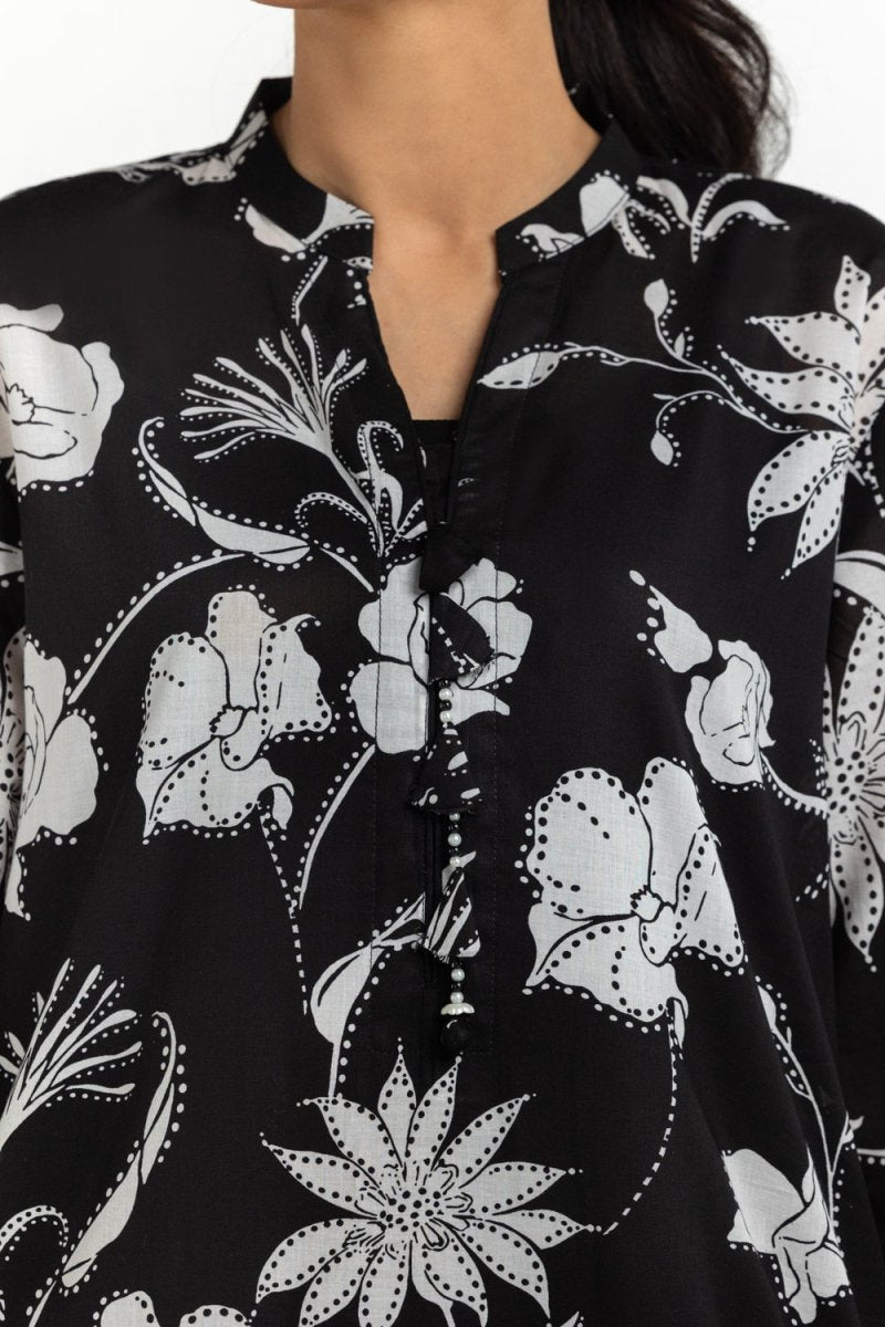 R-112 Gul Ahmed Ready to Wear 3PC Lawn Printed Suit IUSTKSD-484