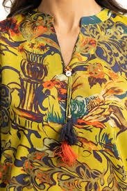 R-105 Gul Ahmed Ready to Wear 3PC Lawn Printed Suit IUSTKSD-533R-10
