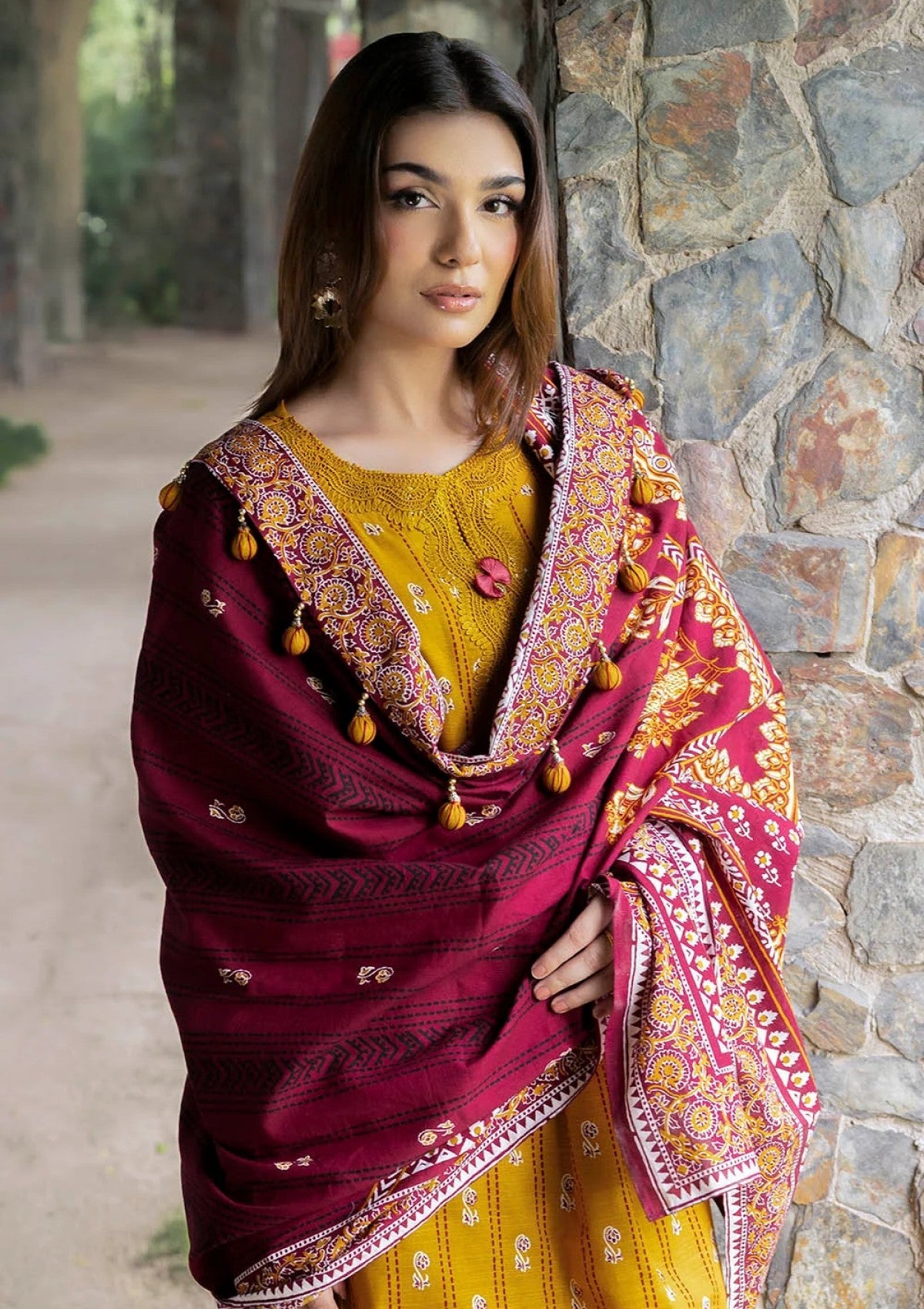 G-101-Gul Ahmed 3 Piece Unstitched Printed Khaddar Suit K-52050