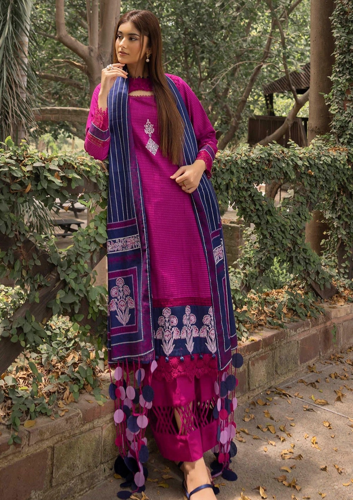 G-112 Gul Ahmed 3 Piece Unstitched Printed Khaddar Suit K-52056