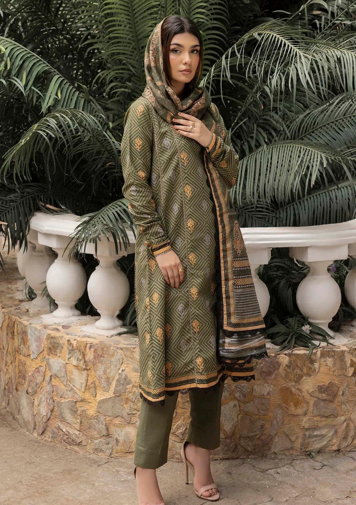 G-113 Gul Ahmed 3 Piece Unstitched Printed Stripe Khaddar Suit K-52081